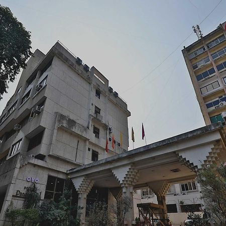 Collection O Hotel Panchsheel Vadodara Exterior photo